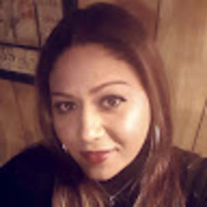 Meet your Posher, Angela